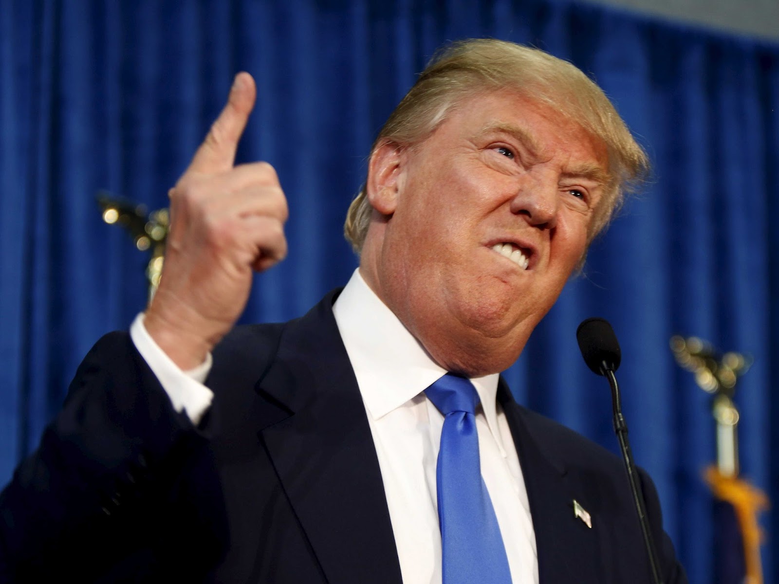 Eight Tips for Negotiating Your Salary Like a Non-Chump